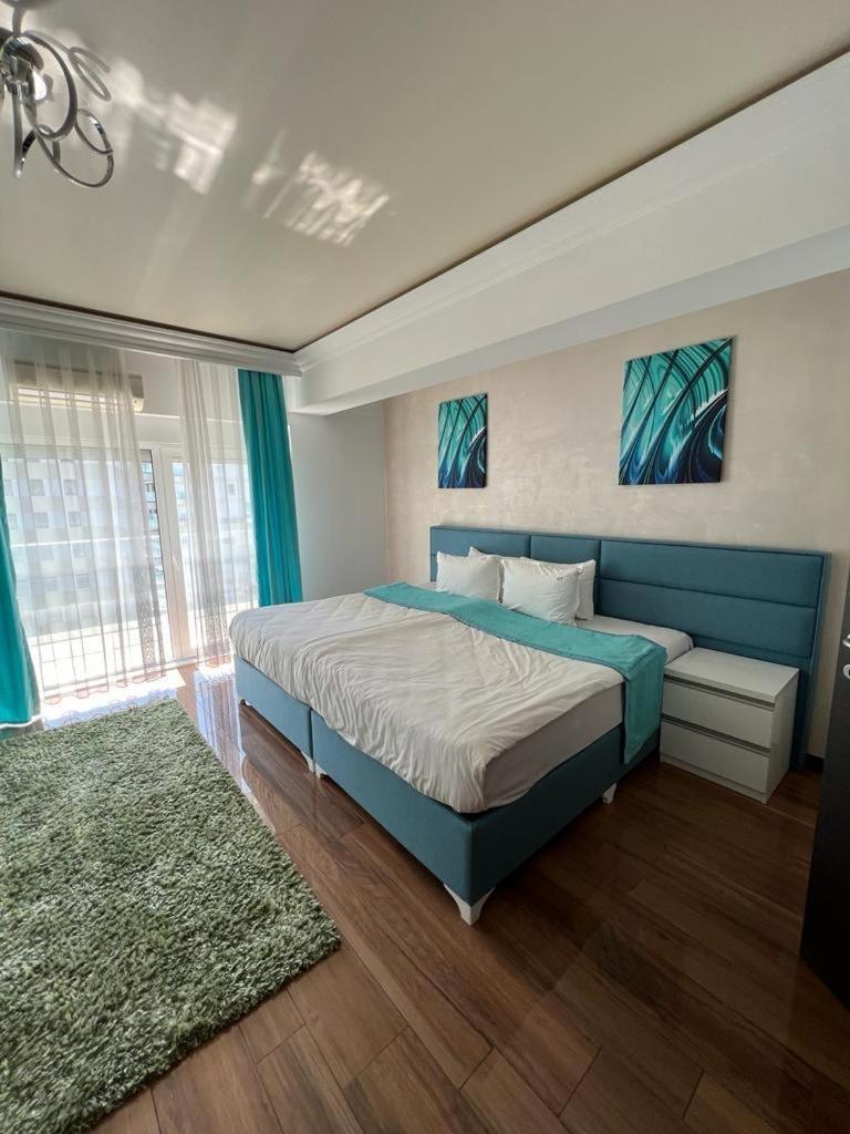 Mamaia White Tower Hotel Exterior photo